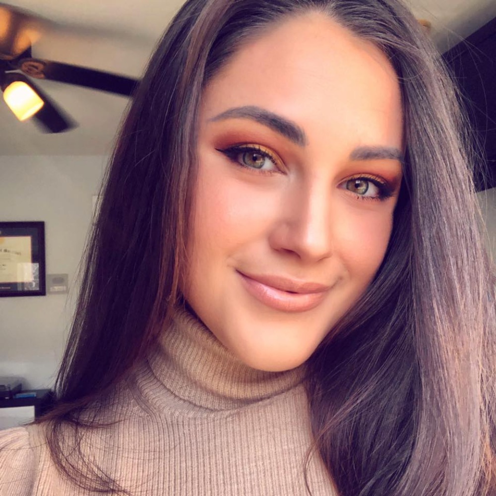 Meet your Posher, Shelby